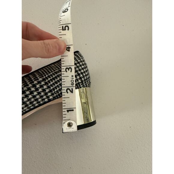 Ann Taylor Black White Classic Houndstooth Plaid Low Block Heels Pumps Shoes 8 - Picture 5 of 6